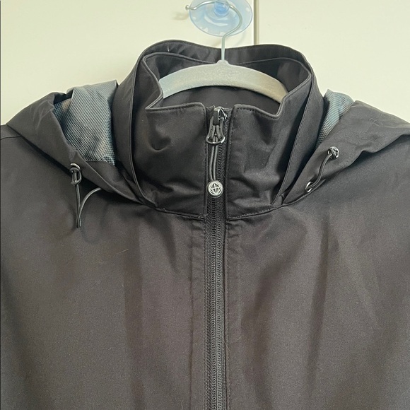 Mondetta Black Water Resistant Hooded Outdoor Rain Jacket with Hood, Size L - Picture 3 of 15